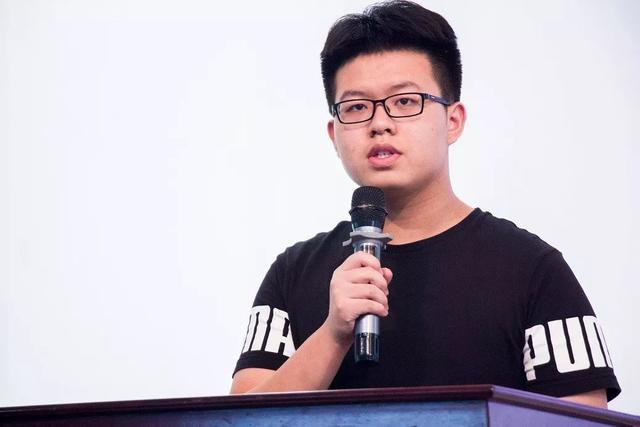 ���ʸ����ν�����Ӫѧ���������εͬѧ���ԣ�����Ӫ���ҵ���Щ�ջ�