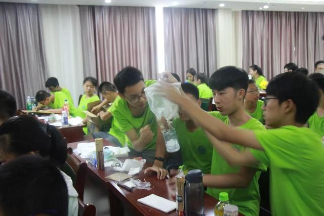 �������ʱح������ѧ�ö����棡�ٿ���������ö࿪�ģ�